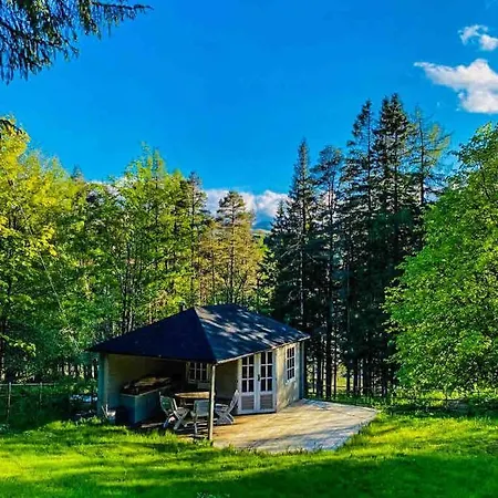 Scottish Highland Cottage Tyndrum Upper Station Crianlarich Exterior photo